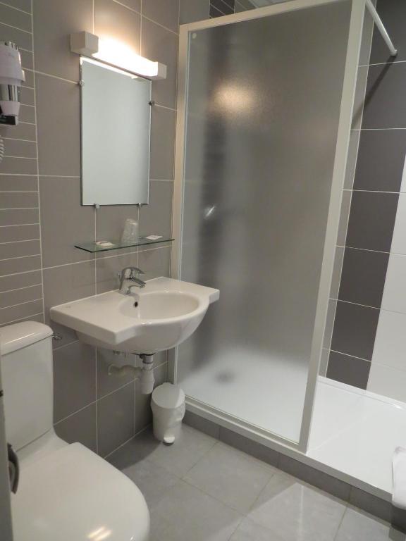 Hotel De Cleves Nevers Habitación foto